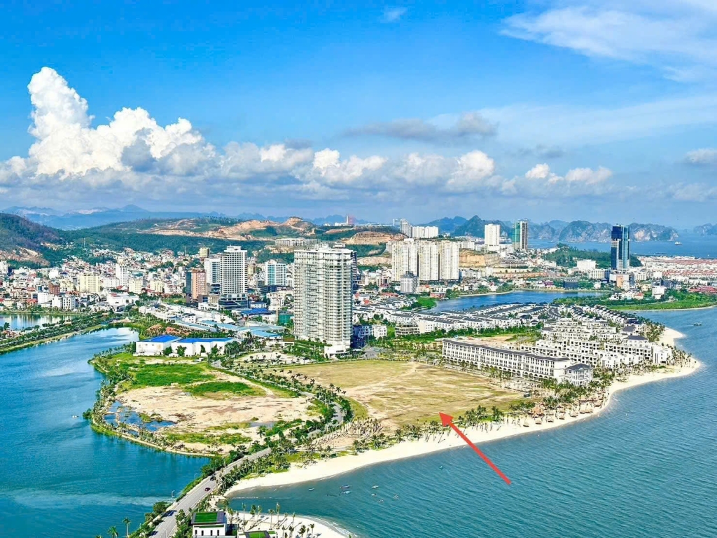 Marina Bayfront District